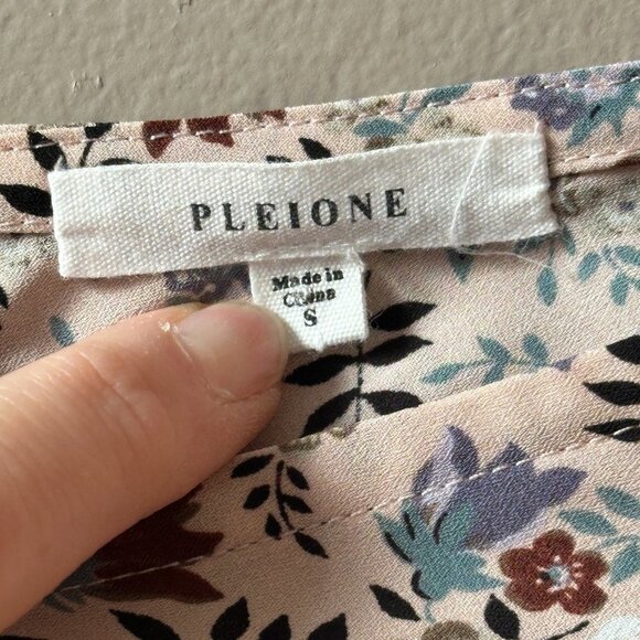 Women's S Pleione Floral Blouse Light Pink Lightweight Short Sleeves Print - Picture 5 of 7